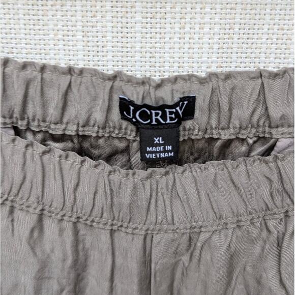NWT J.Crew Sage Gray Stratus Textured Satin Wide Leg Pants CC472, size XL - Picture 3 of 9